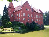 Cervena Lhota castle